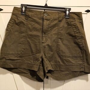Old Navy Women's Olive Cargo Shorts